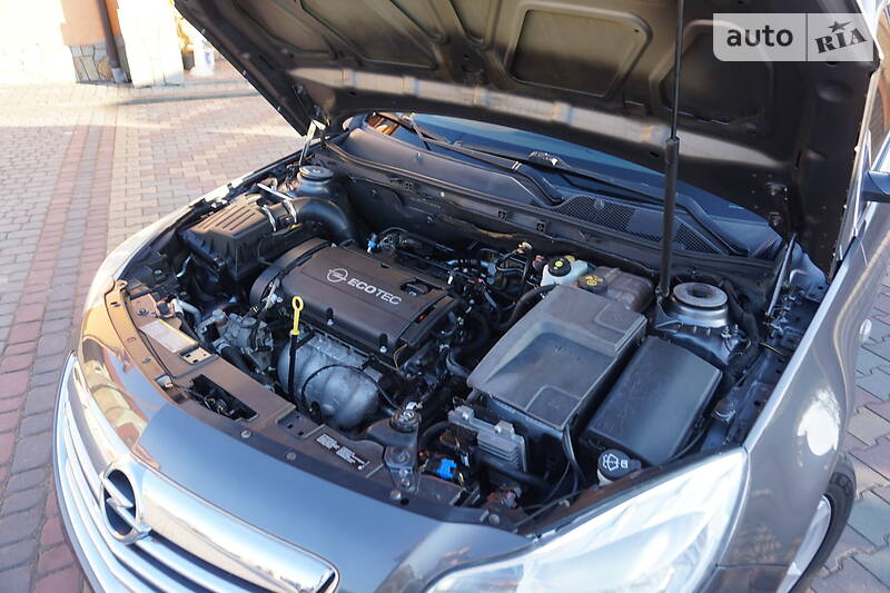 Хетчбек Opel Insignia 2009 в Самборі