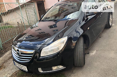 Універсал Opel Insignia 2012 в 