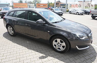 Универсал Opel Insignia 2016 в Черновцах