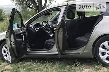 Універсал Opel Insignia 2013 в 