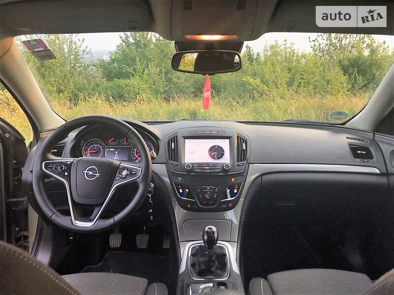 Универсал Opel Insignia 2013 в Ивано-Франковске