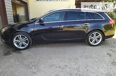 Универсал Opel Insignia 2012 в Ивано-Франковске