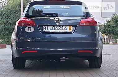Універсал Opel Insignia 2010 в 