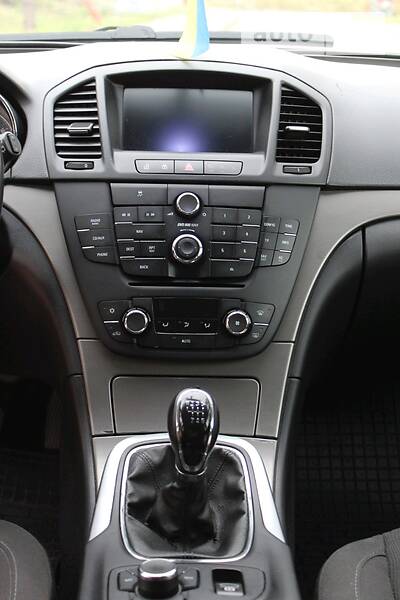 Універсал Opel Insignia 2009 в Києві