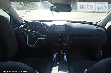 Універсал Opel Insignia 2010 в 