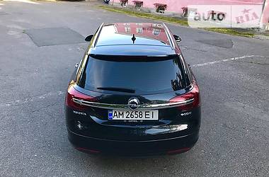 Универсал Opel Insignia 2015 в Умани