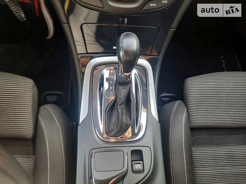 Универсал Opel Insignia 2014 в Луцке