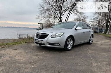 Универсал Opel Insignia 2010 в Днепре