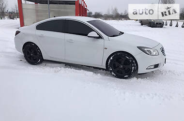 Седан Opel Insignia 2008 в Нововолынске