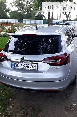Универсал Opel Insignia 2015 в Залещиках