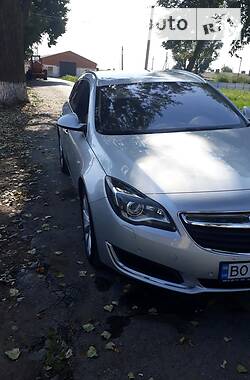 Универсал Opel Insignia 2015 в Залещиках