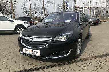 Універсал Opel Insignia 2015 в Миколаєві