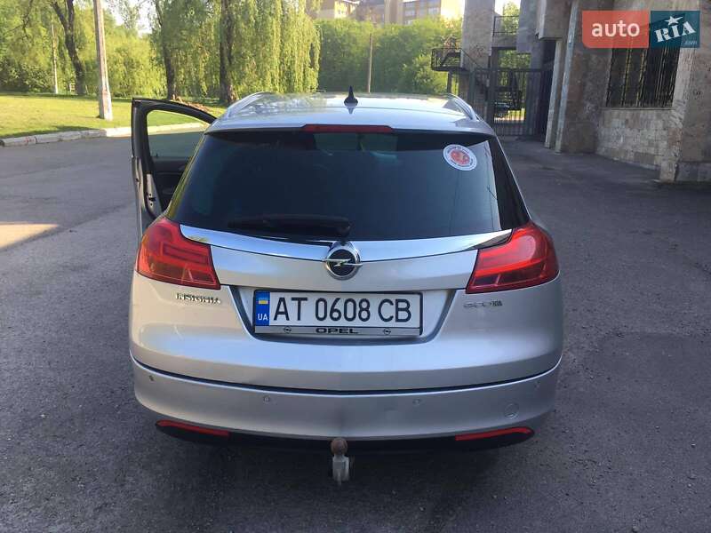 Універсал Opel Insignia 2013 в Івано-Франківську