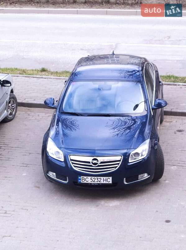 Хэтчбек Opel Insignia 2012 в Золочеве фото 9 Хэтчбек Opel Insignia 2012 в Золочеве