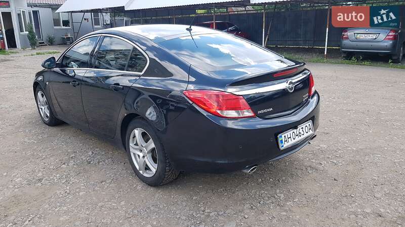 Ліфтбек Opel Insignia 2009 в Ізмаїлі