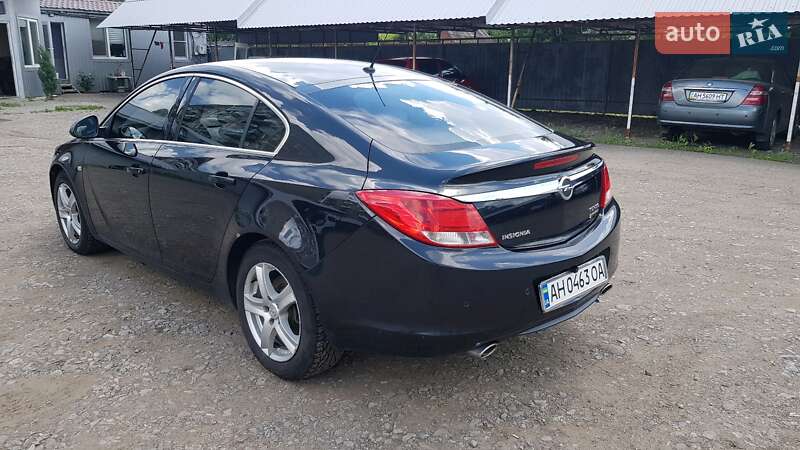 Ліфтбек Opel Insignia 2009 в Ізмаїлі