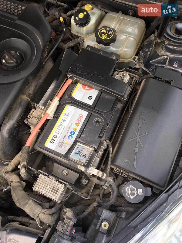 Универсал Opel Insignia 2013 в Бучаче