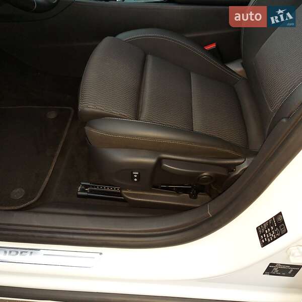 Универсал Opel Insignia 2017 в Львове