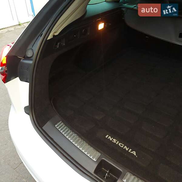 Универсал Opel Insignia 2017 в Львове