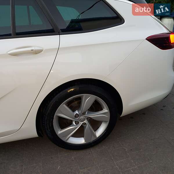 Универсал Opel Insignia 2017 в Львове