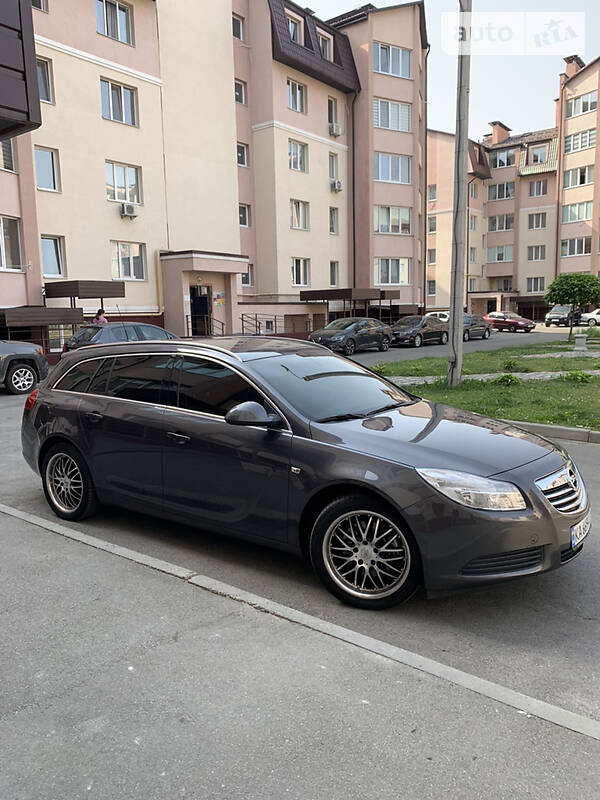 Универсал Opel Insignia 2010 в Киеве фото 7 Универсал Opel Insignia 2010 в Киеве
