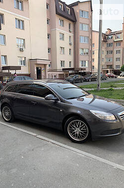 Універсал Opel Insignia 2010 в Києві