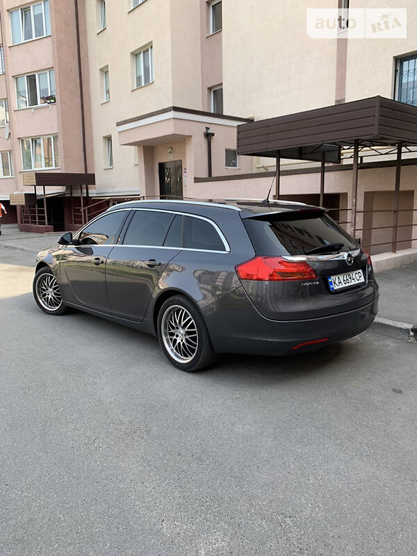 Универсал Opel Insignia 2010 в Киеве фото 11 Универсал Opel Insignia 2010 в Киеве