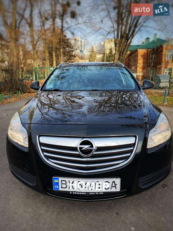 Універсал Opel Insignia 2013 в Хмельницькому