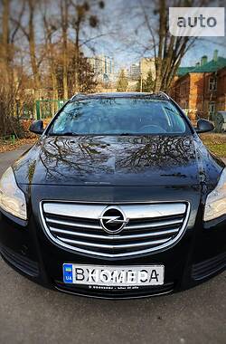 Универсал Opel Insignia 2013 в Хмельницком