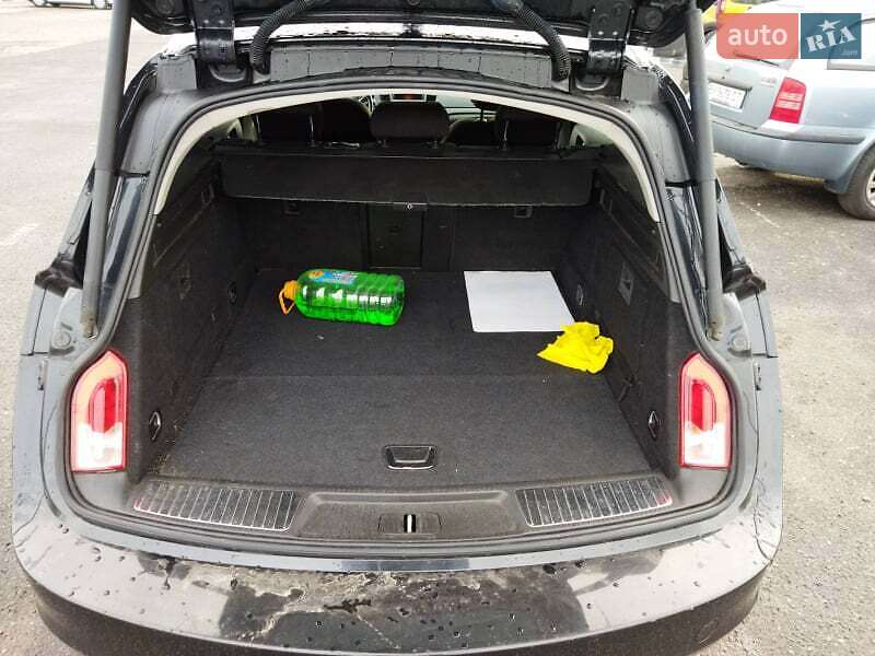 Універсал Opel Insignia 2013 в Хмельницькому