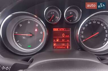Універсал Opel Insignia 2012 в Нововолинську