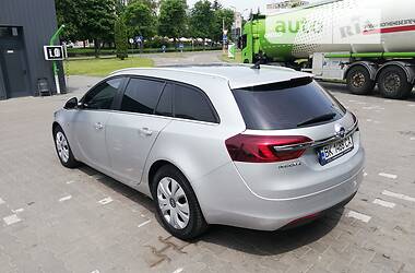 Универсал Opel Insignia 2014 в Ровно