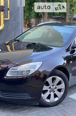 Универсал Opel Insignia 2011 в Львове