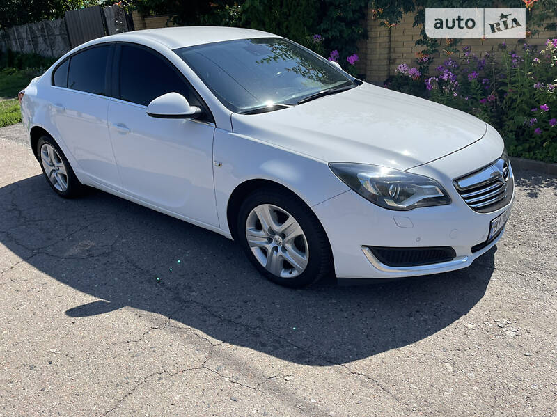 Седан Opel Insignia 2014 в Полтаві