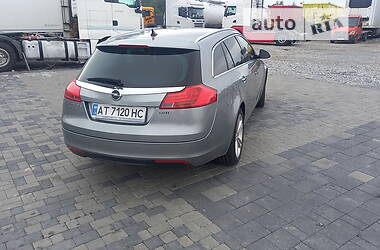 Універсал Opel Insignia 2010 в Львові