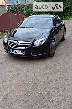 Седан Opel Insignia 2010 в Кам'янському