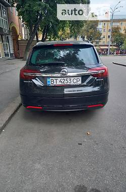 Универсал Opel Insignia 2014 в Харькове
