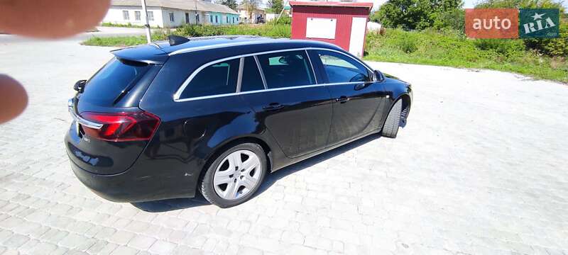 Універсал Opel Insignia 2016 в Дрогобичі