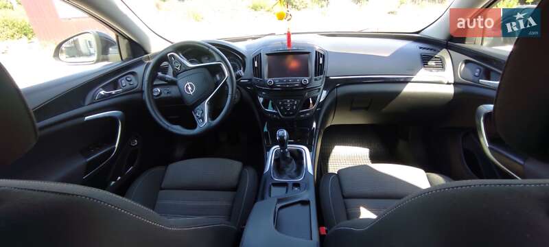 Універсал Opel Insignia 2016 в Дрогобичі