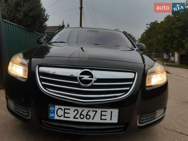 Универсал Opel Insignia 2011 в Черновцах