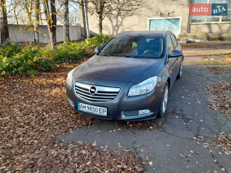 Opel Insignia 2011