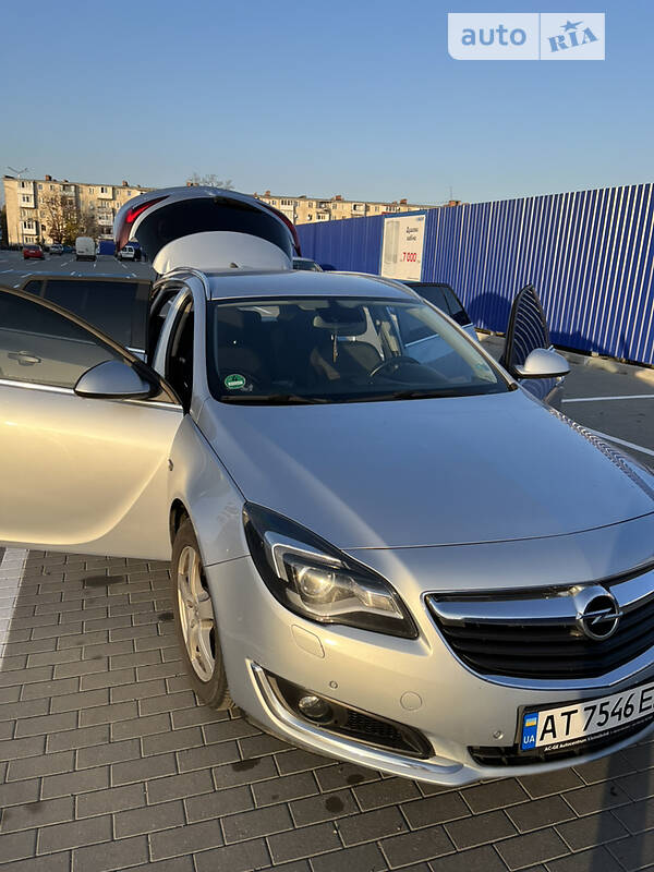 Універсал Opel Insignia 2016 в Калуші