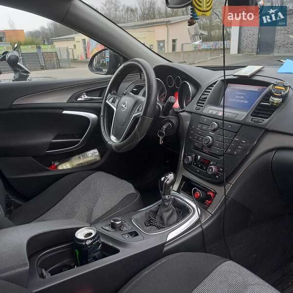 Универсал Opel Insignia 2011 в Львове