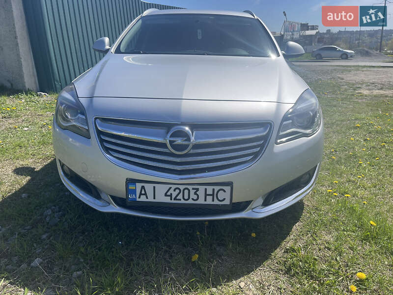 Универсал Opel Insignia 2014 в Хмельницком
