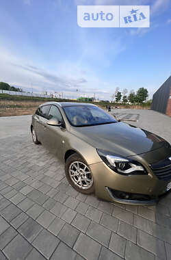 Универсал Opel Insignia 2014 в Хмельницком