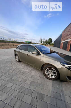 Універсал Opel Insignia 2014 в Хмельницькому