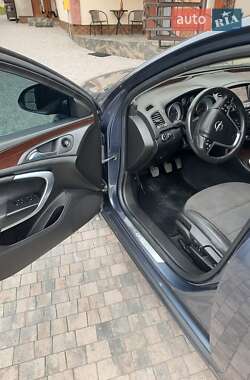 Седан Opel Insignia 2010 в Миколаєві