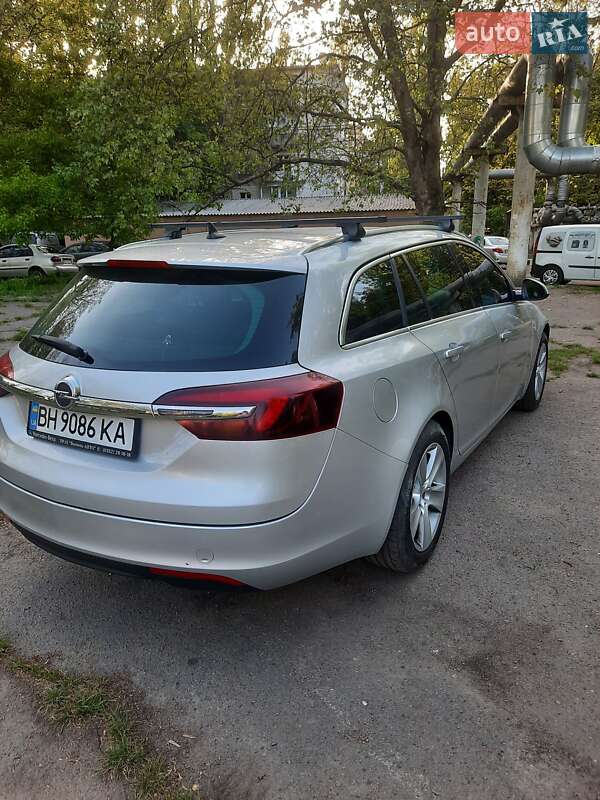 Универсал Opel Insignia 2014 в Одессе