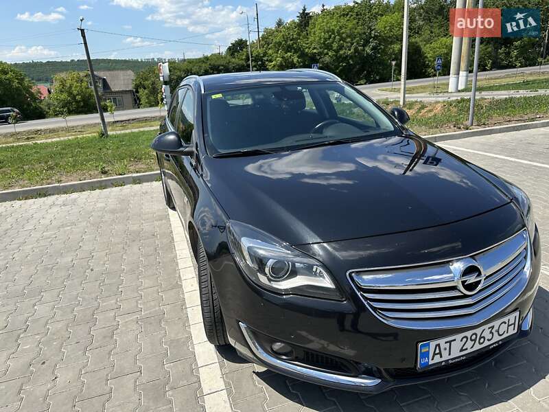 Универсал Opel Insignia 2013 в Черновцах
