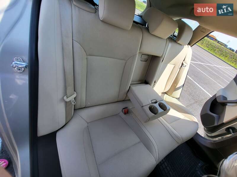 Універсал Opel Insignia 2010 в Львові